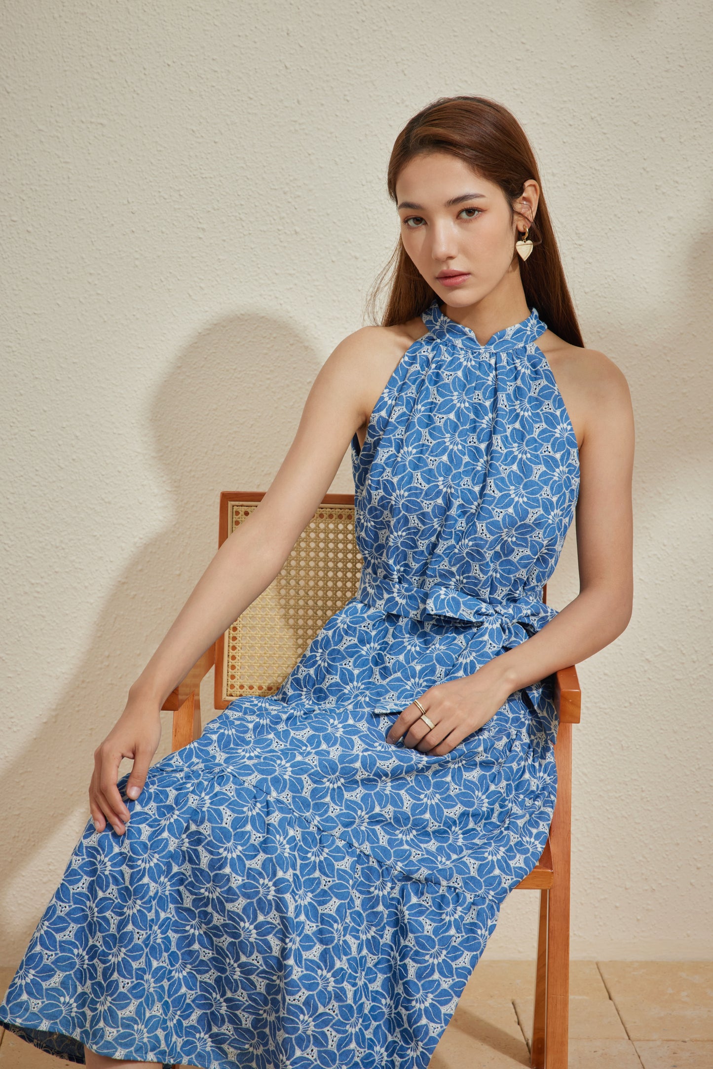 HERA IN BLUE AZALEA
