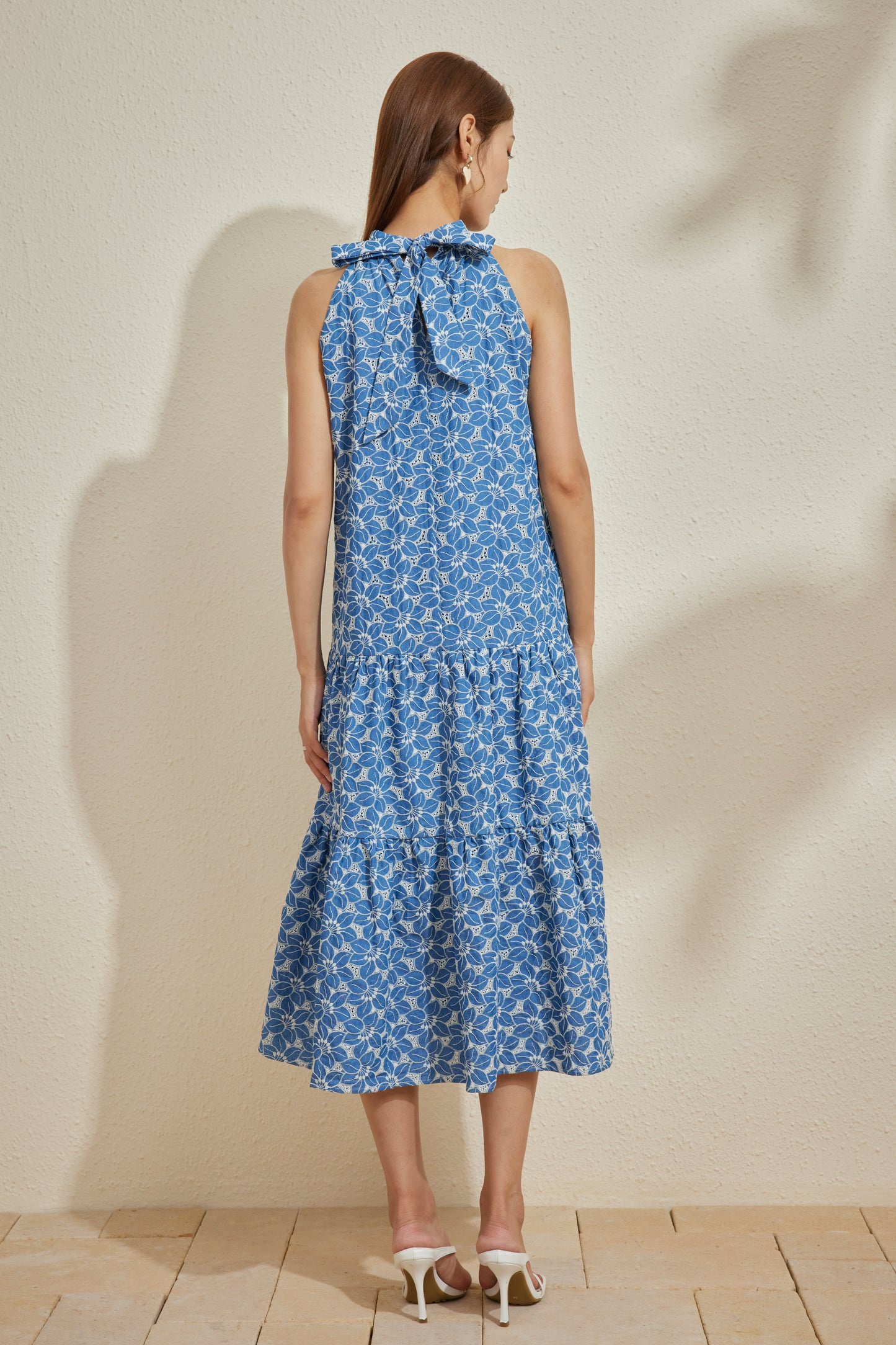 HERA IN BLUE AZALEA