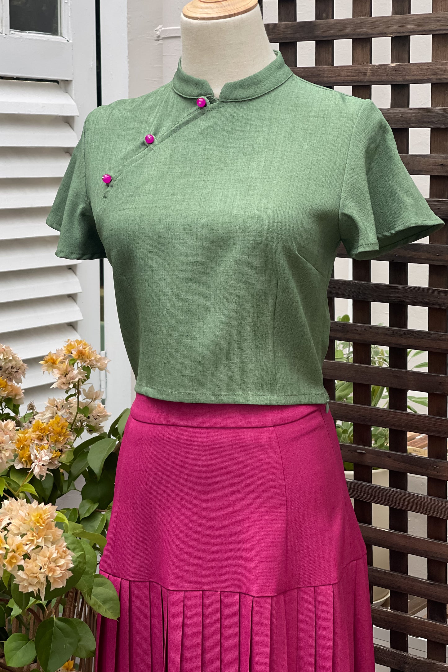 PINGYANG TOP IN MOSS GREEN