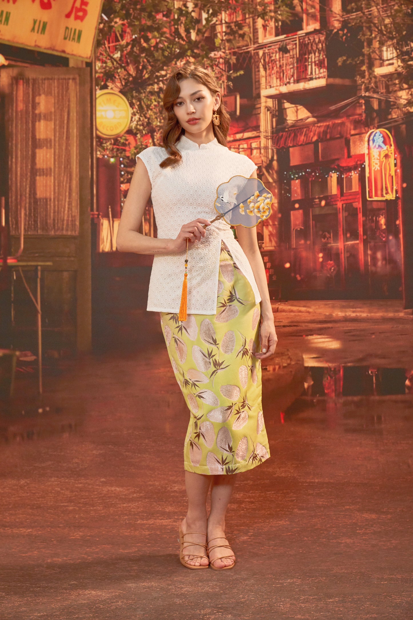NARI SKIRT IN LOTUS