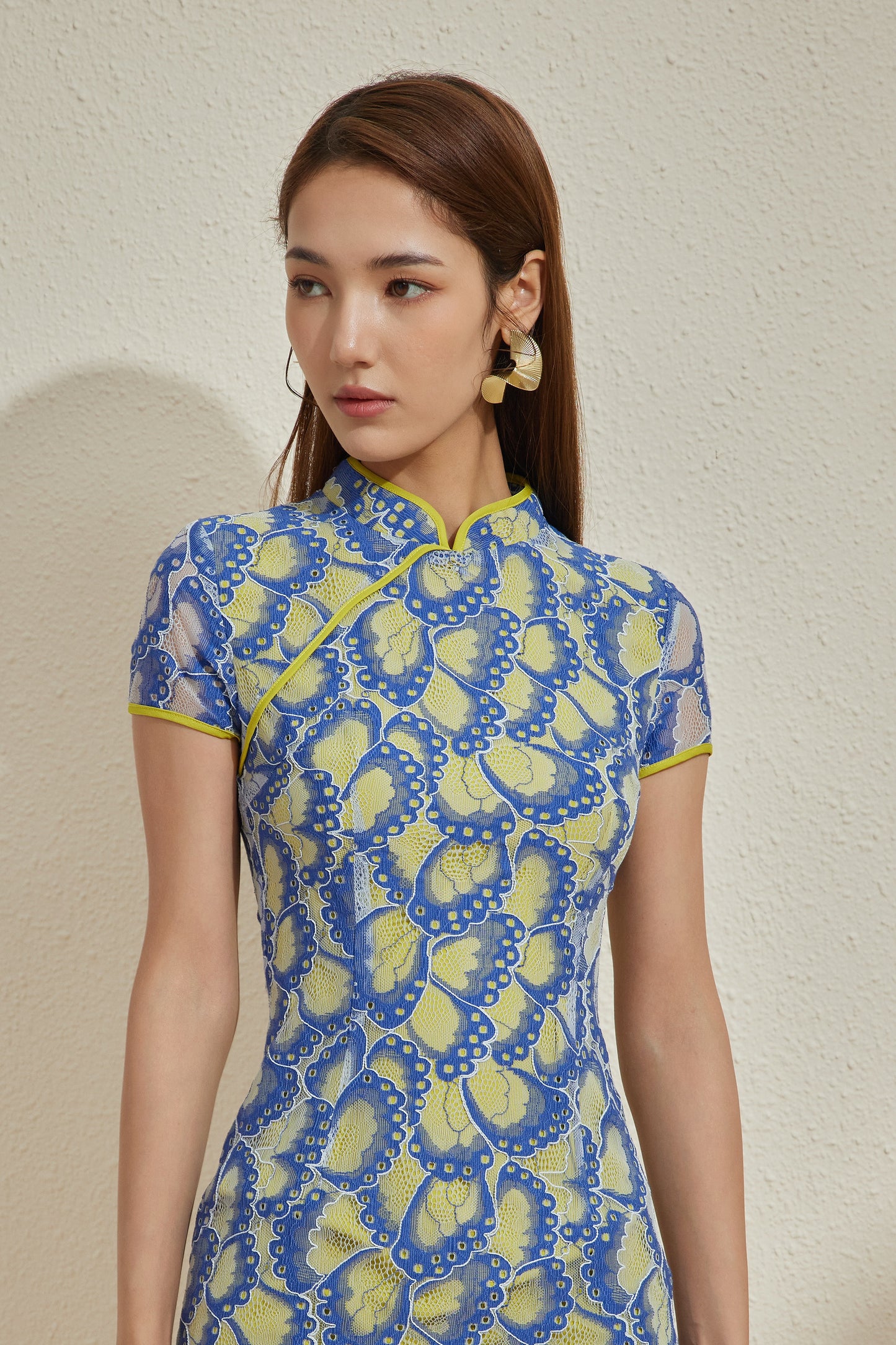 VINTAGE HSI SHIH IN NEON BUTTERFLY