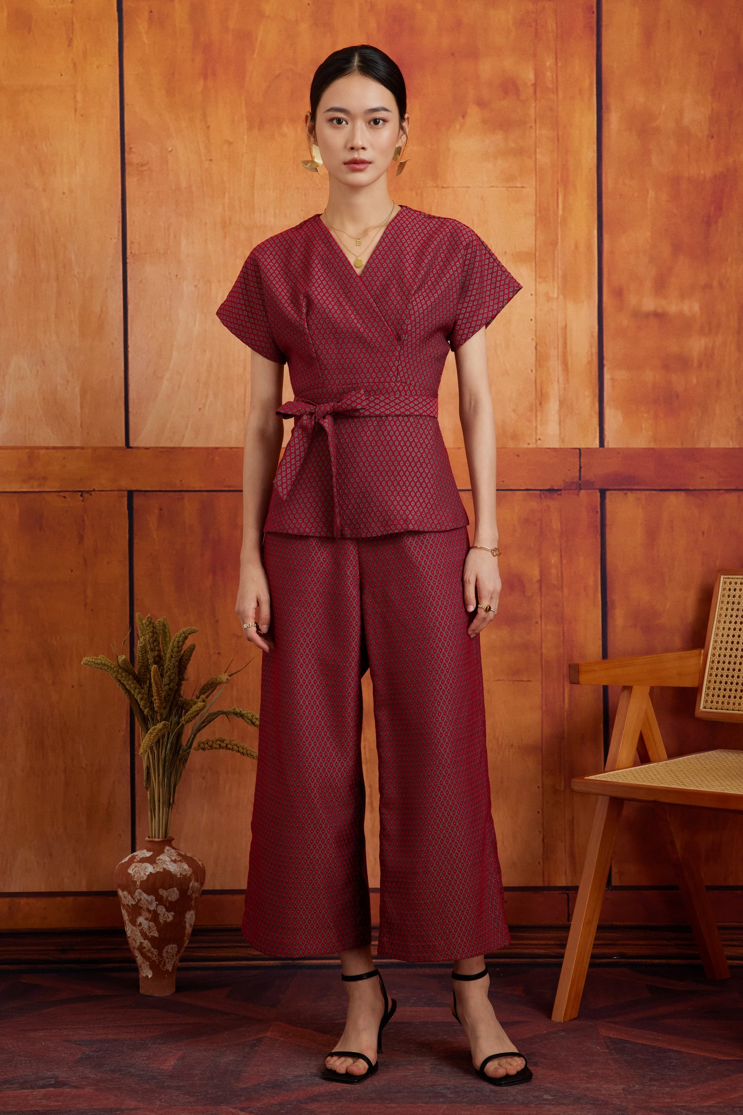 DARIA PANTS IN RUBY HONEYCOMB