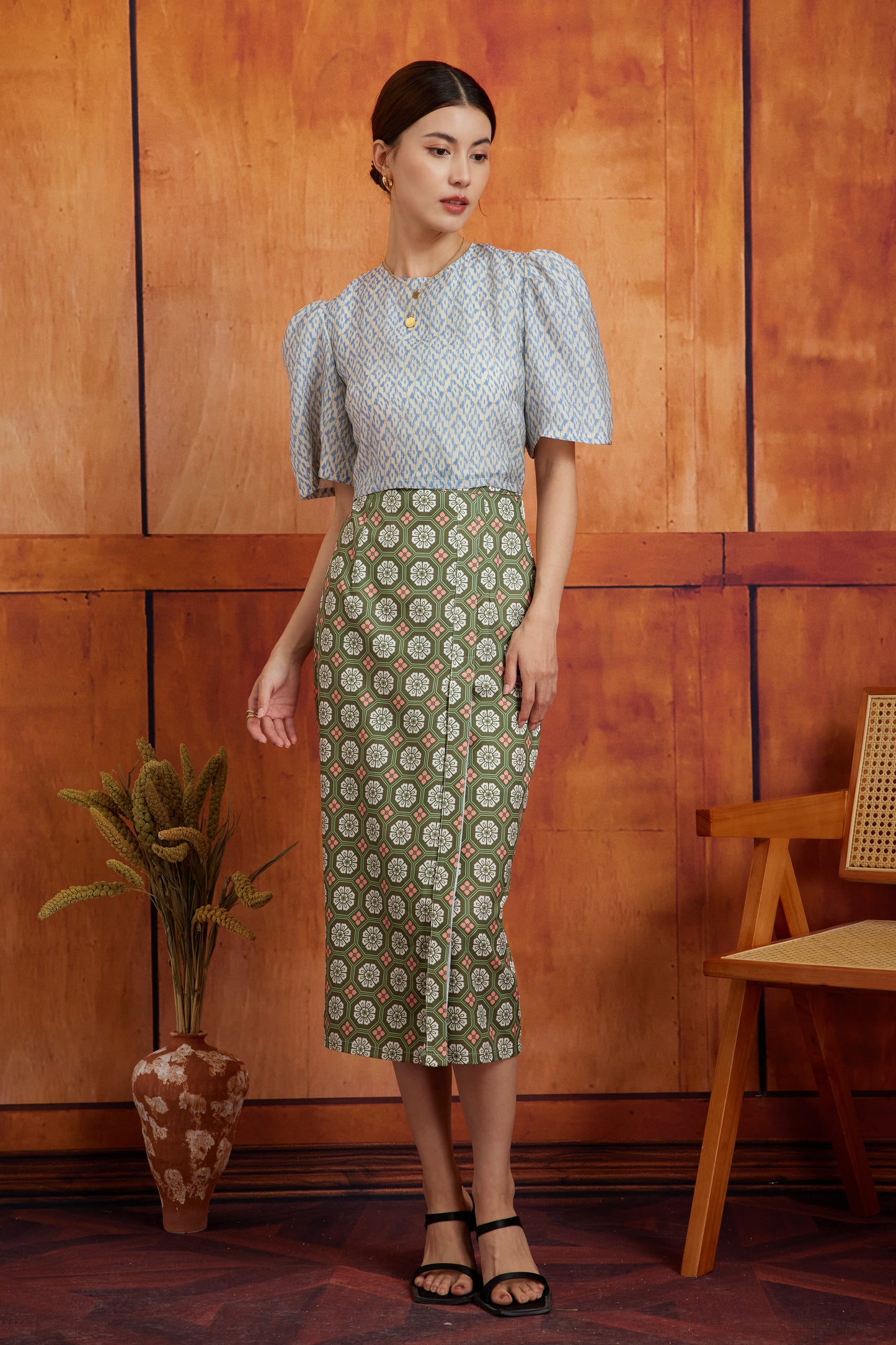 SARONG PLEATED SKIRT IN CENDOL
