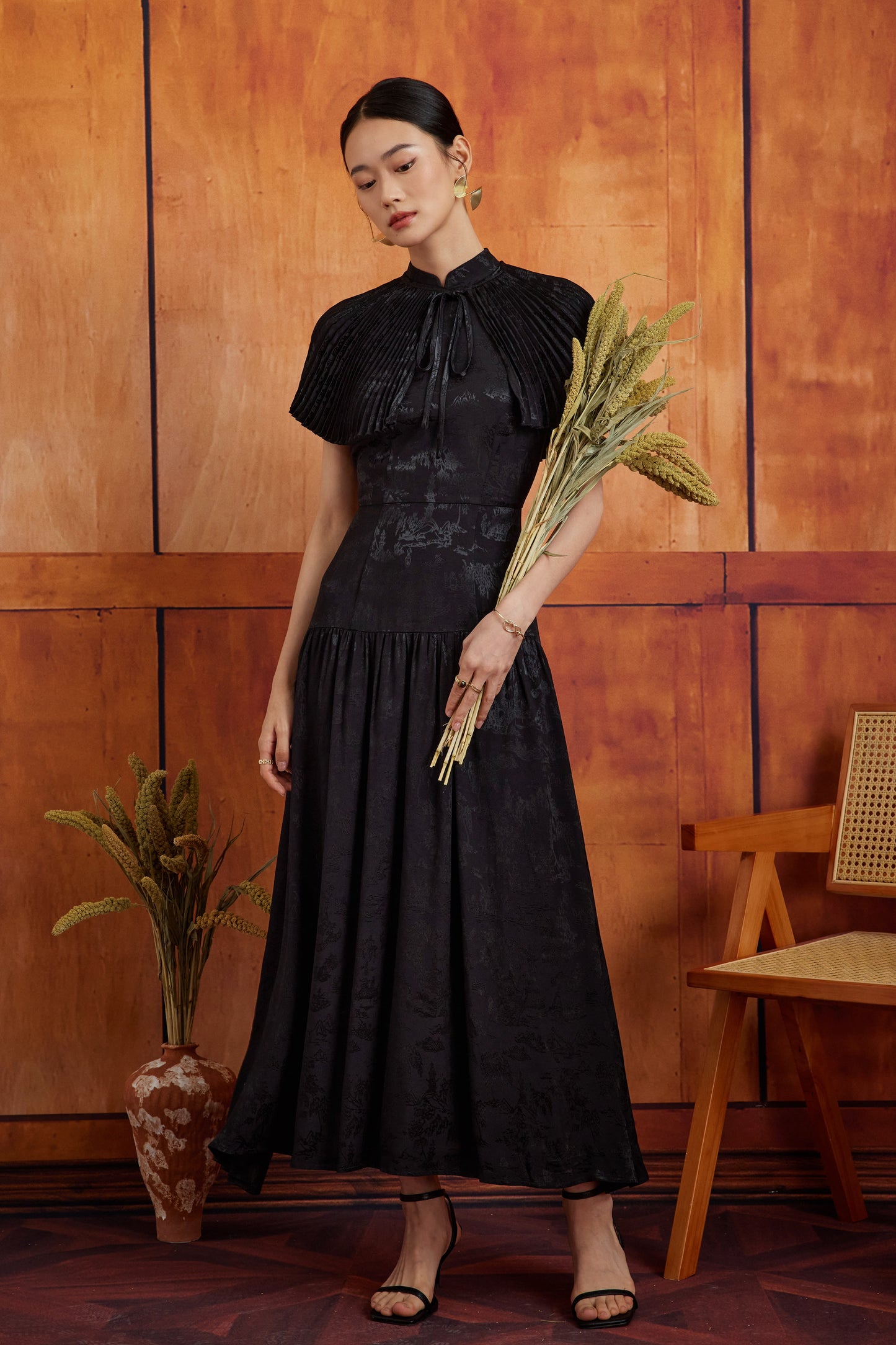 RUYI IN ONYX
