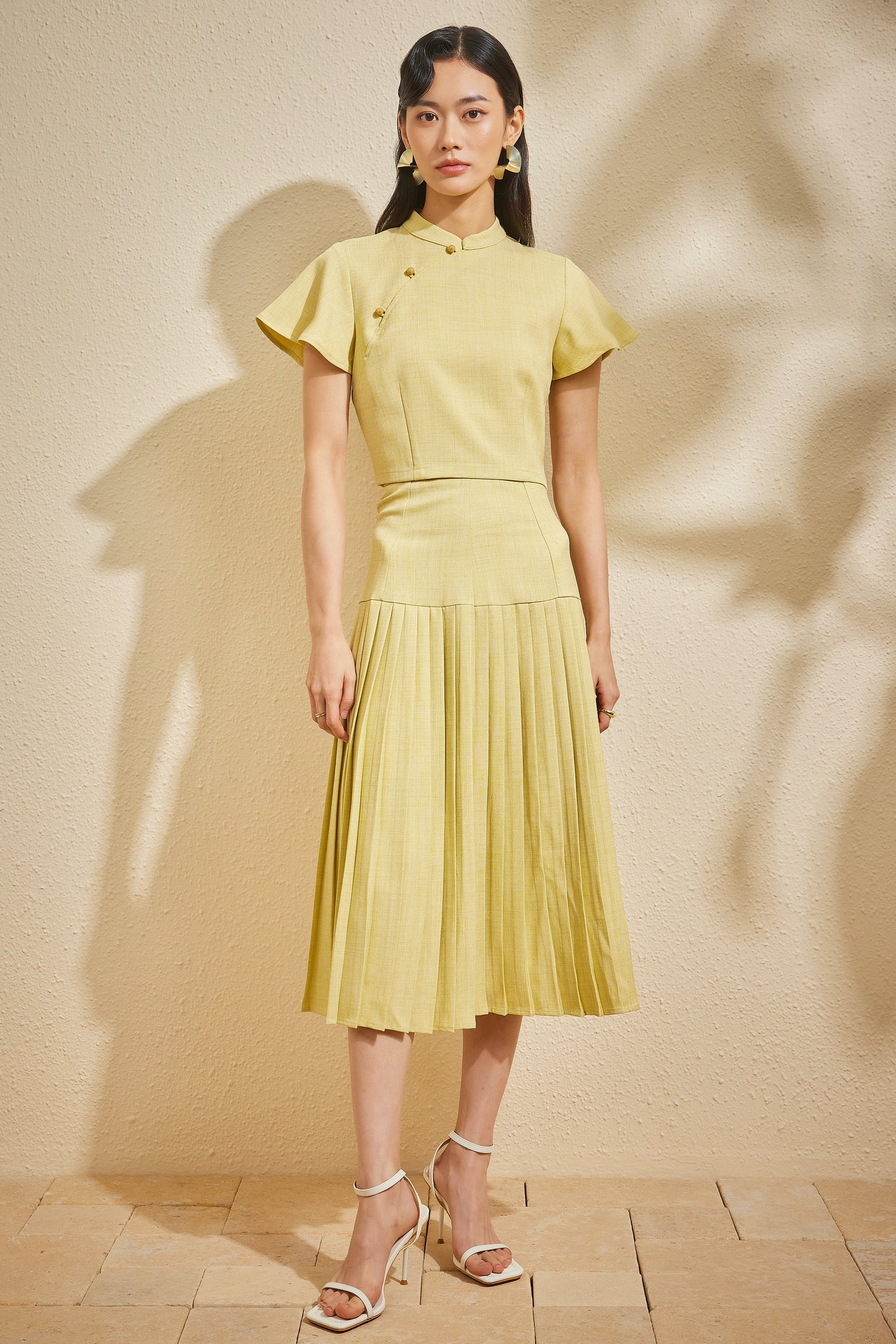 PLISSER SKIRT IN LEMONGRASS SILK
