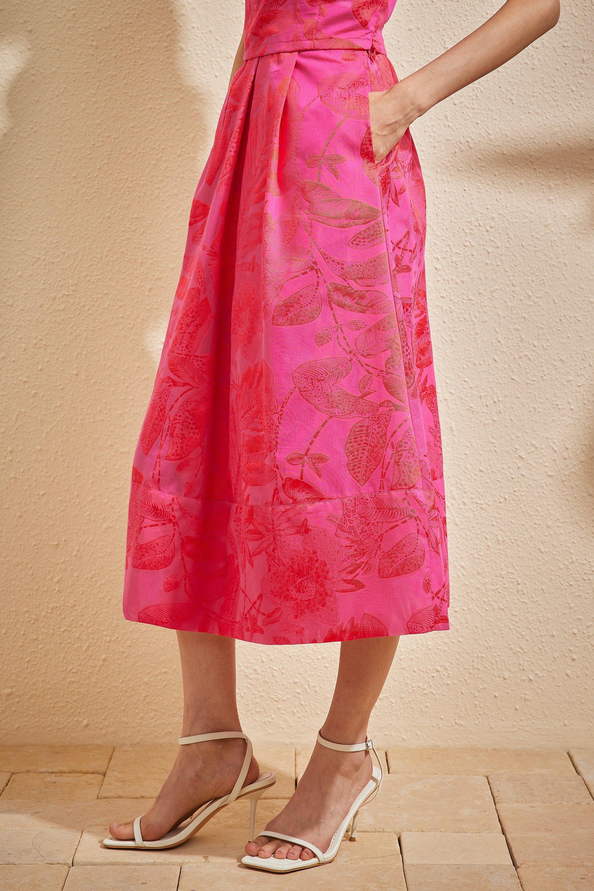 HANA SKIRT IN DRAGONFRUIT