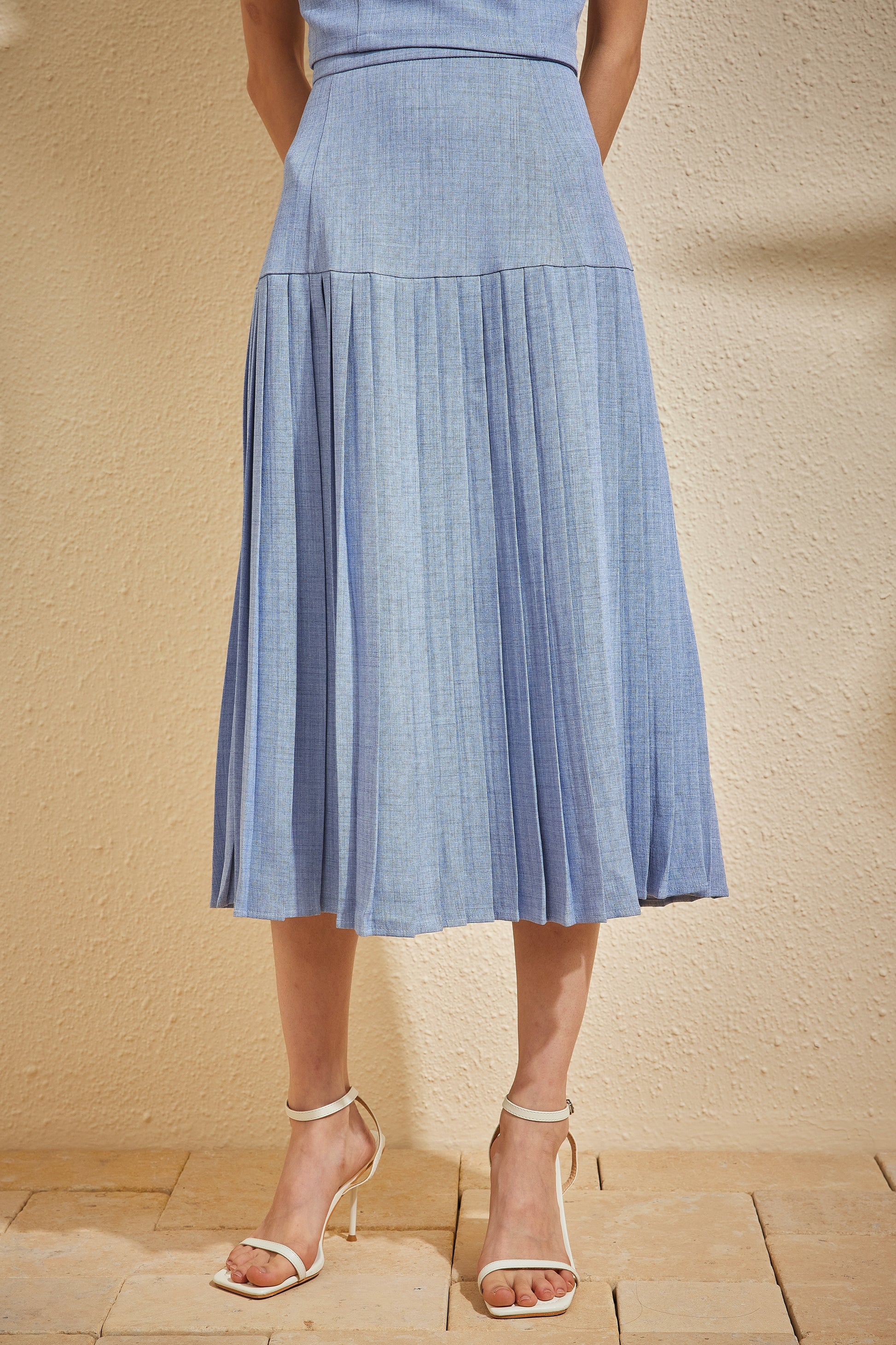 PLISSER SKIRT IN MORNING TIDE