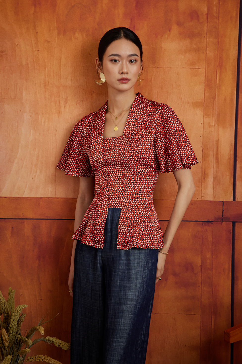 KEBAYA TOP IN SIENNA SAND