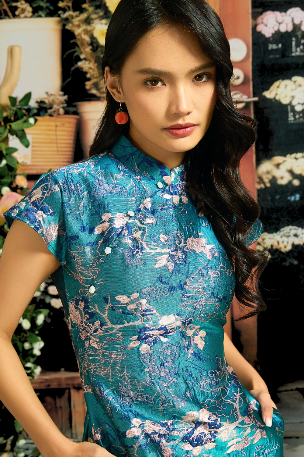 SHAO IN IMPERIAL TOPAZ