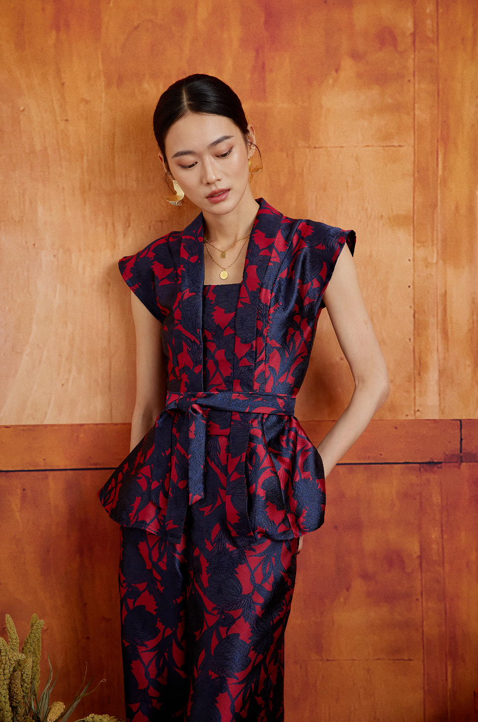 NYA CHIK TOP IN DARK POPPY