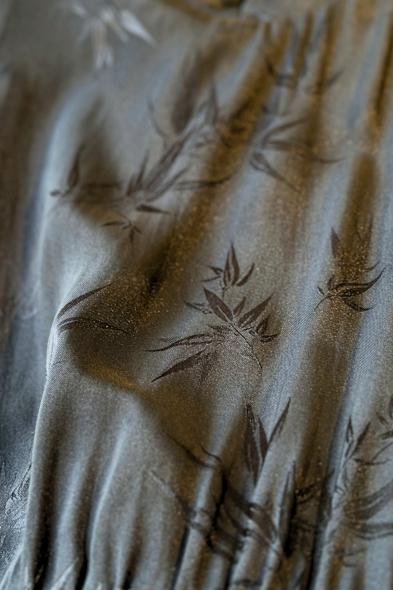 PHOENIX IN SMOKY BAMBOO