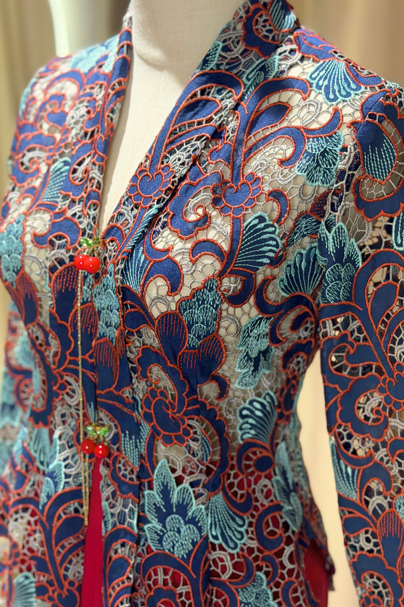KEBAYA TOP IN MOONLIT OCEAN