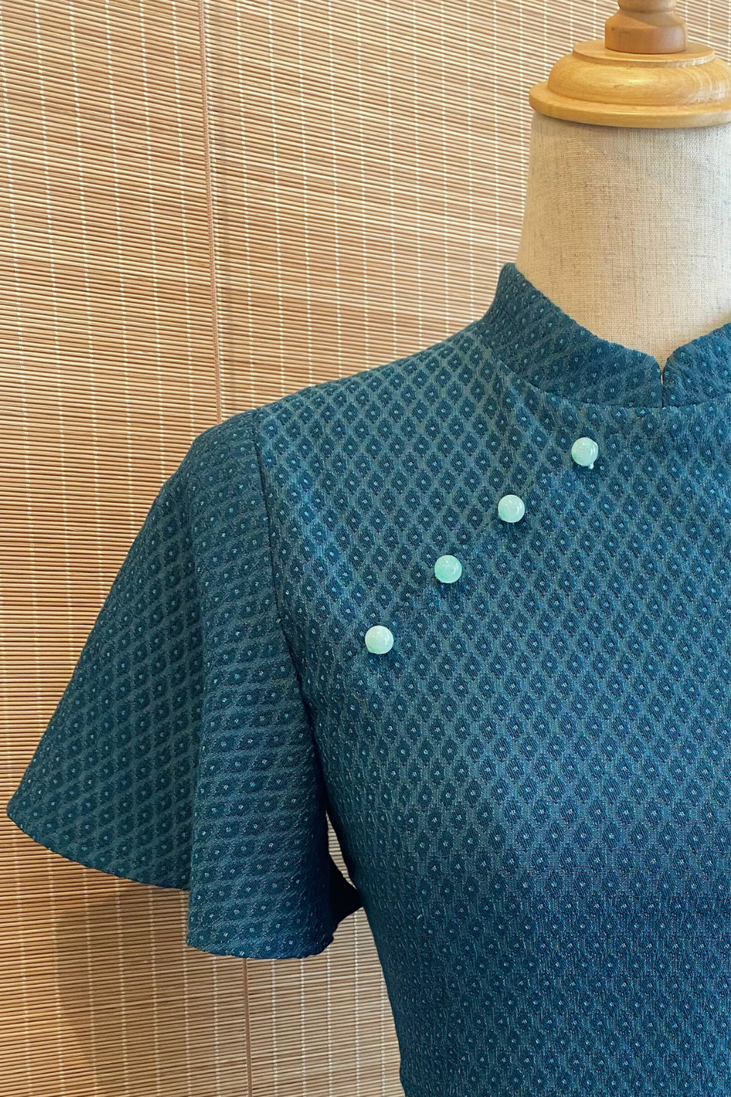 PINGYANG DRESS IN NAVY HONEYCOMB