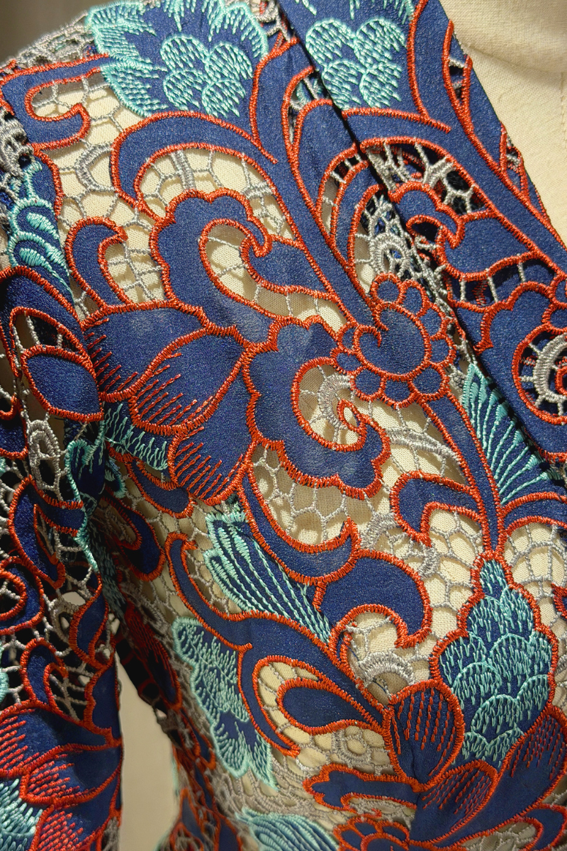 KEBAYA TOP IN MOONLIT OCEAN