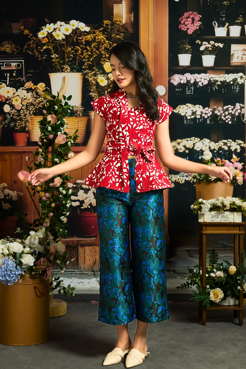 NYA CHIK TOP IN VERMILION FERNSONG