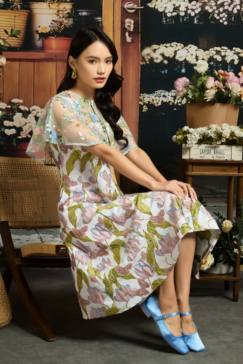 AURORA IN TULIP DAYDREAM