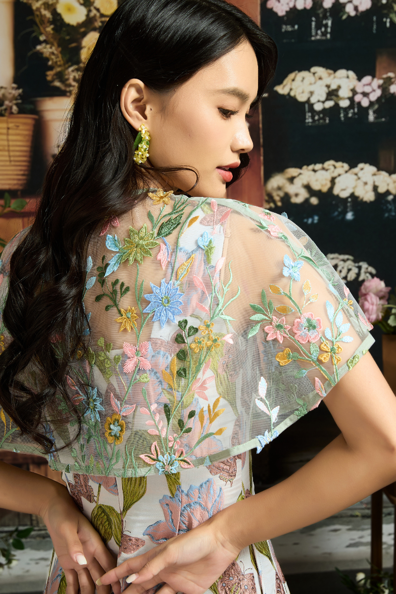 AURORA IN TULIP DAYDREAM