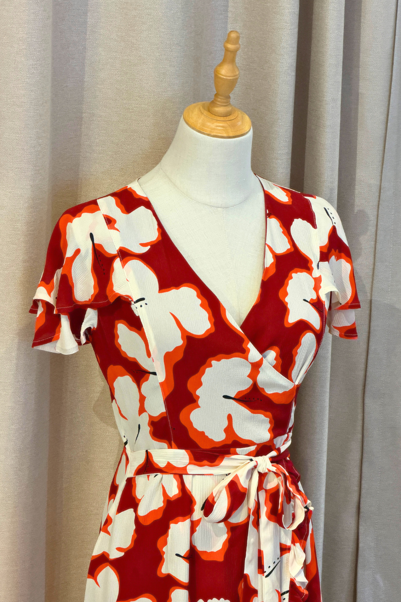 SENDJA IN EMBER BLOOM