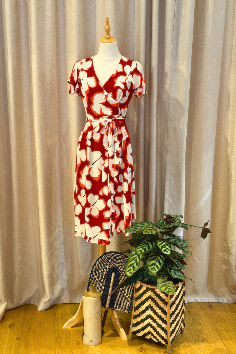 SENDJA IN EMBER BLOOM