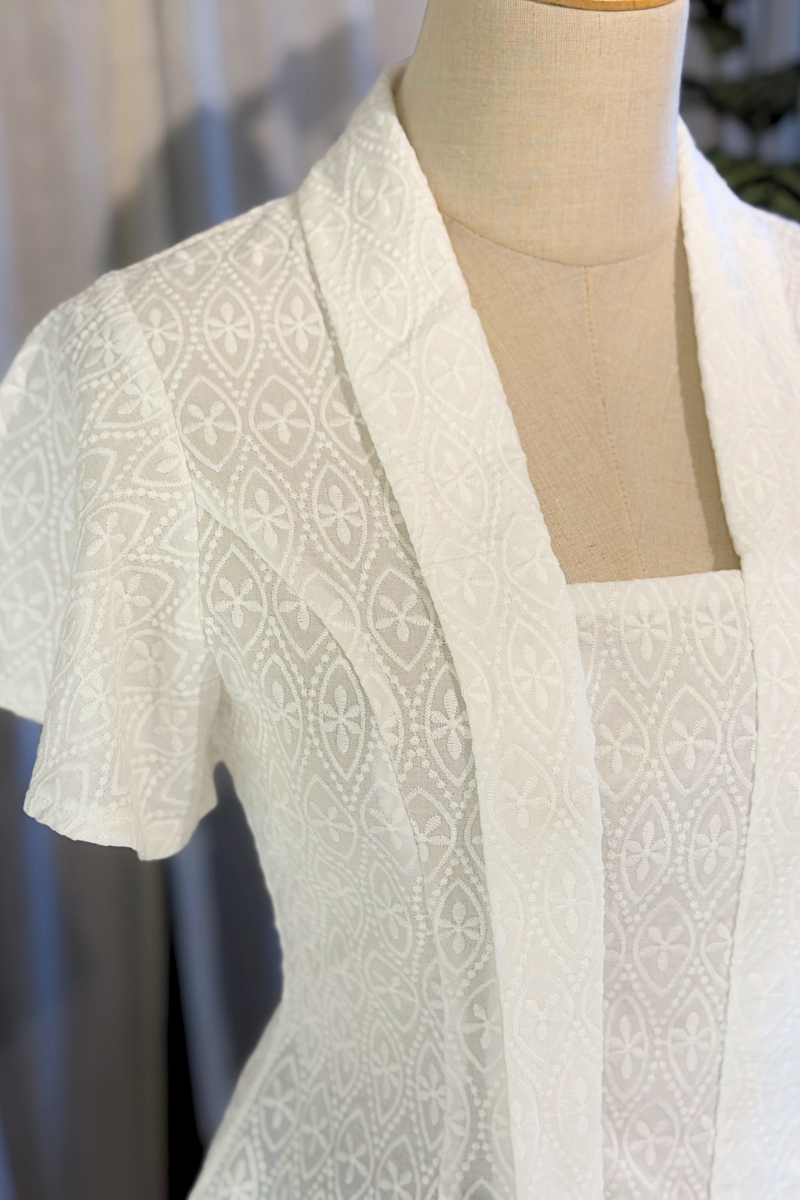 KEBAYA TOP IN RIMBUN PULUT