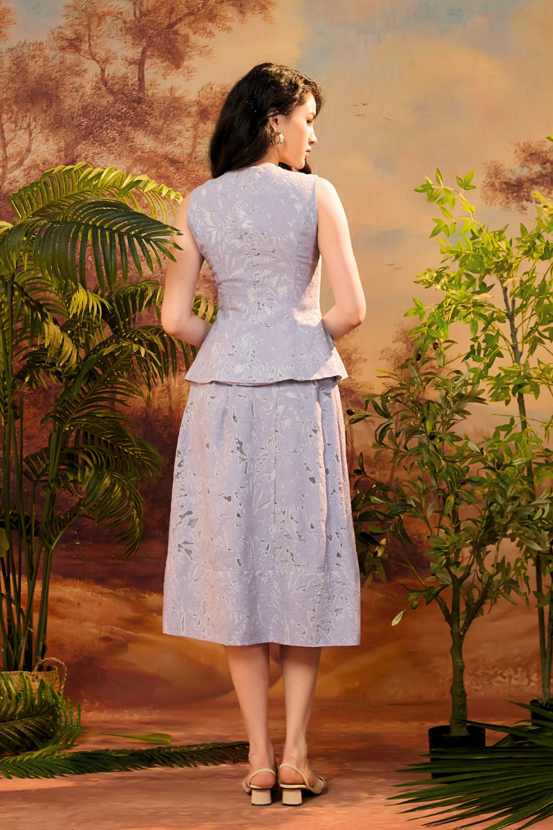 INARA VEST IN LILAC FIELDSTONE
