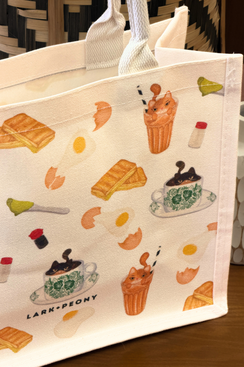 CANVAS TOTE BAG IN BREAKFAST CAT