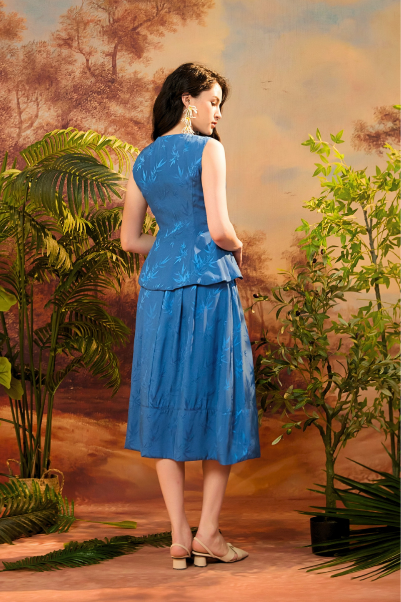 INARA VEST IN KINGFISHER BLUE