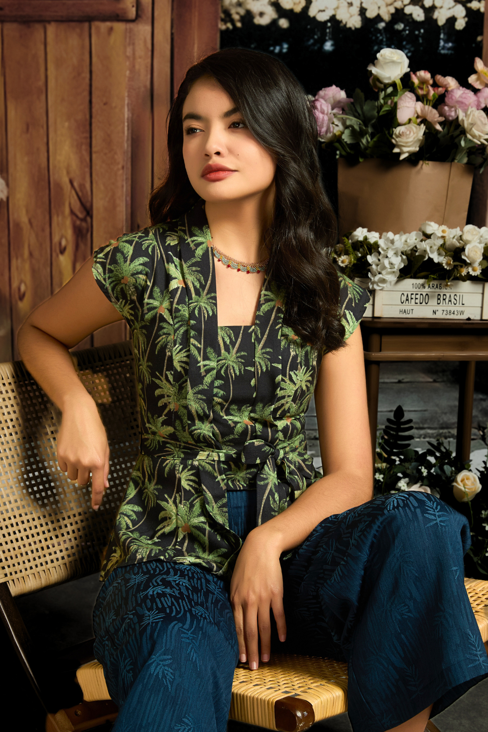 NYA CHIK TOP IN DARK TROPIC