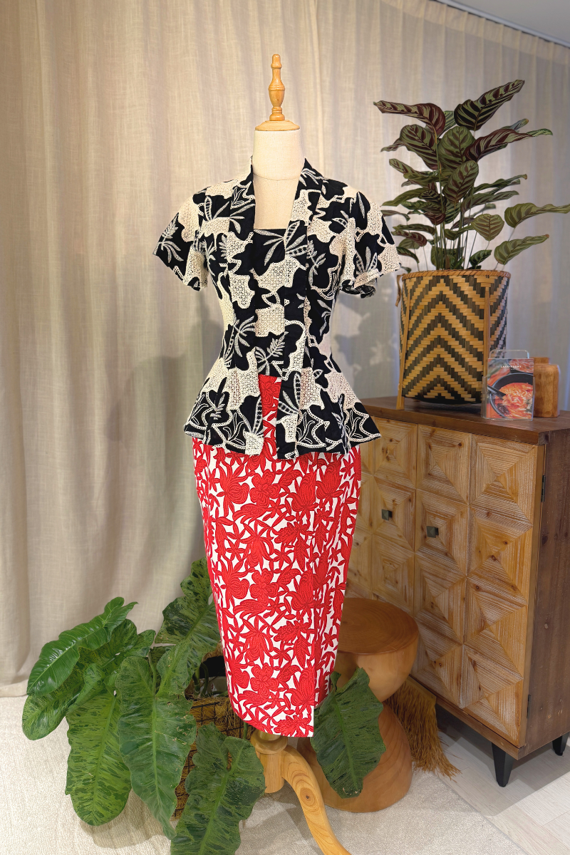 KEBAYA TOP IN SULAM NOIR