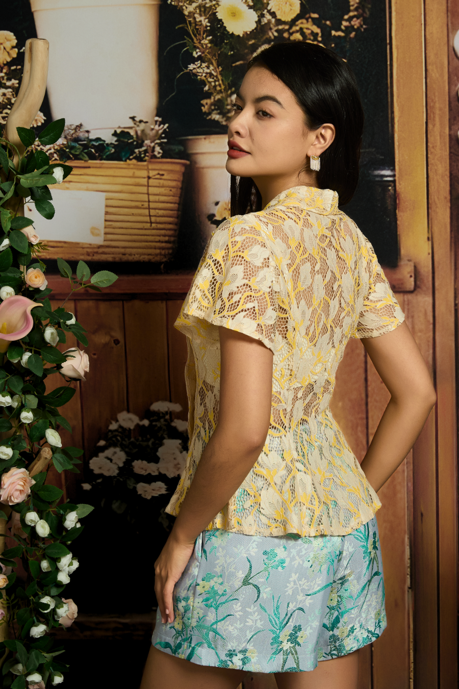 KEBAYA TOP IN BUTTER PETAL