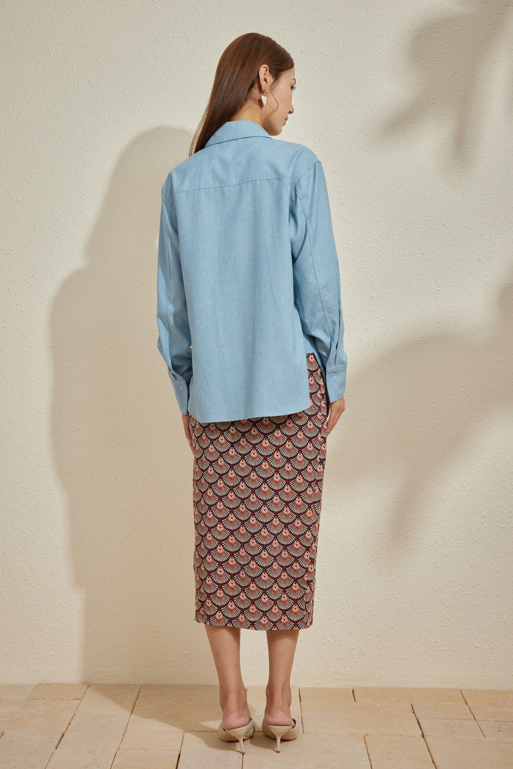 ESCAPE ARTIST SHIRT IN POWDER BLUE
