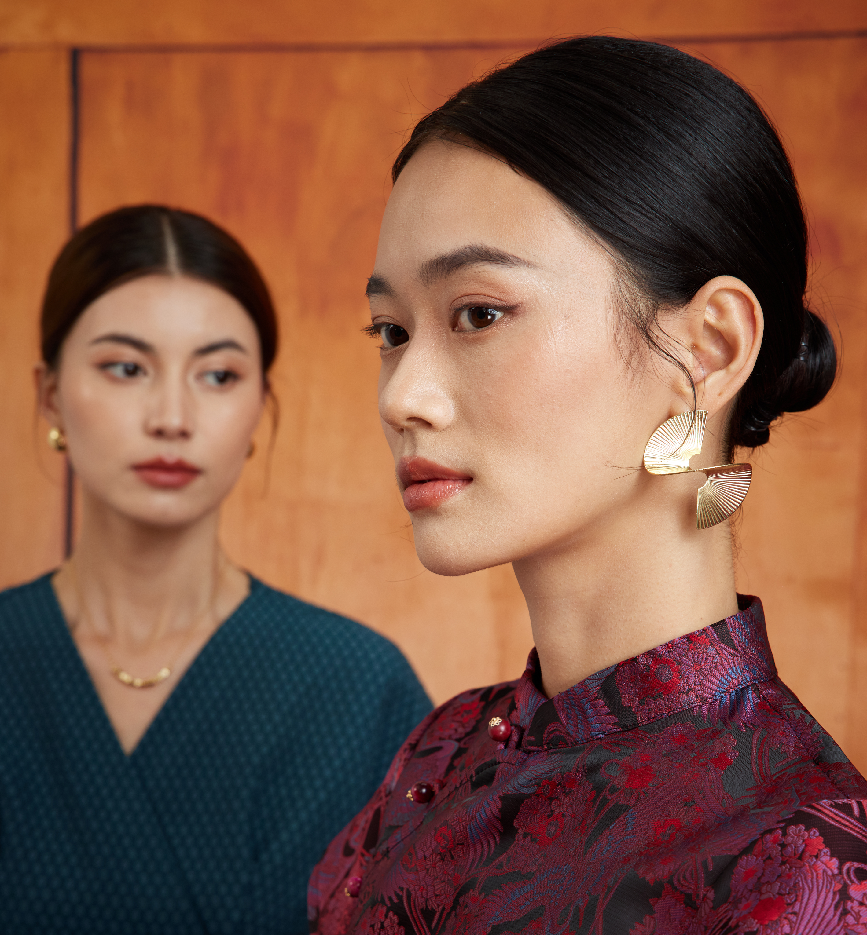 LARK & PEONY DECEMBER 2024 SESSIONS