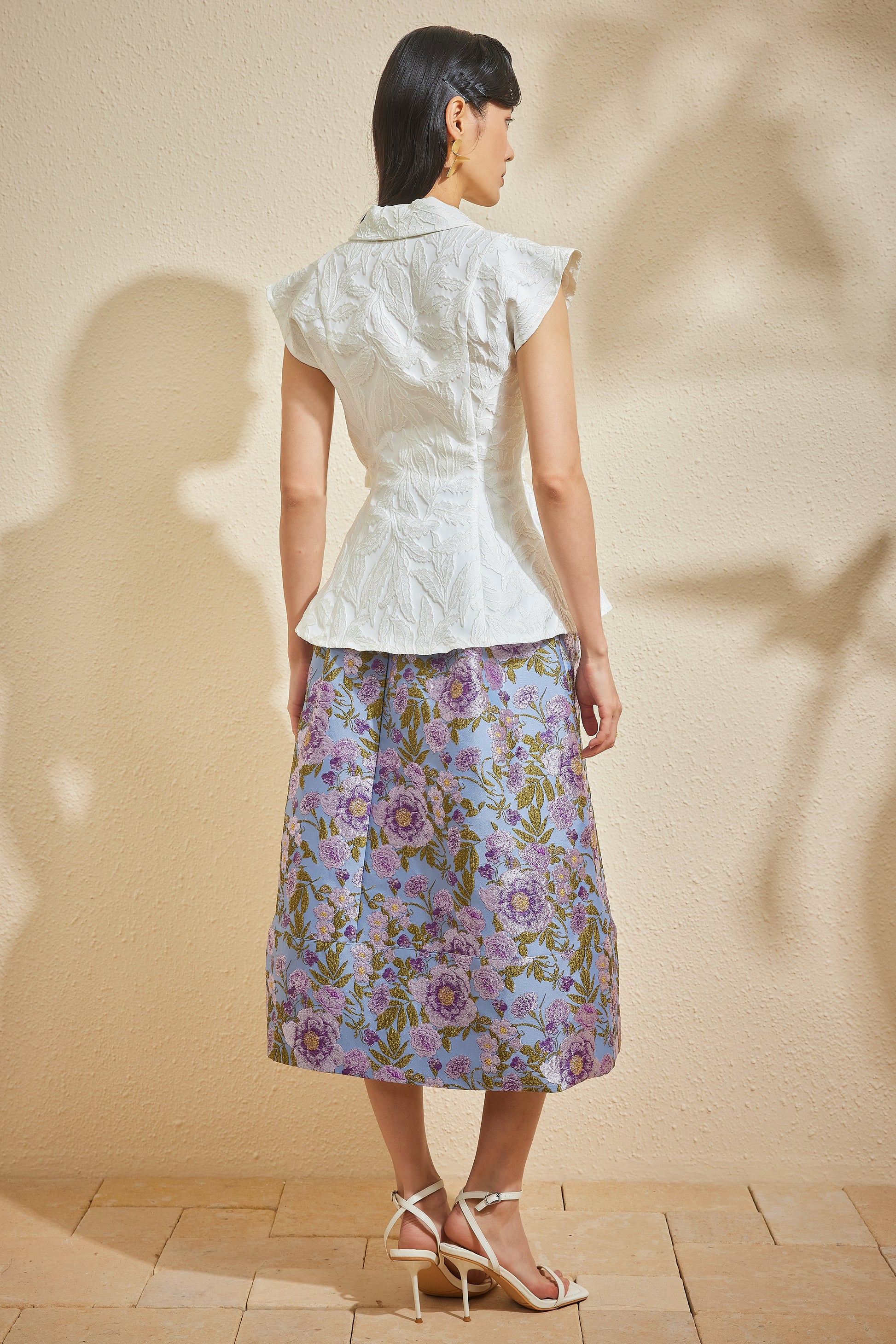 NYA CHIK TOP IN TEBU PUTIH