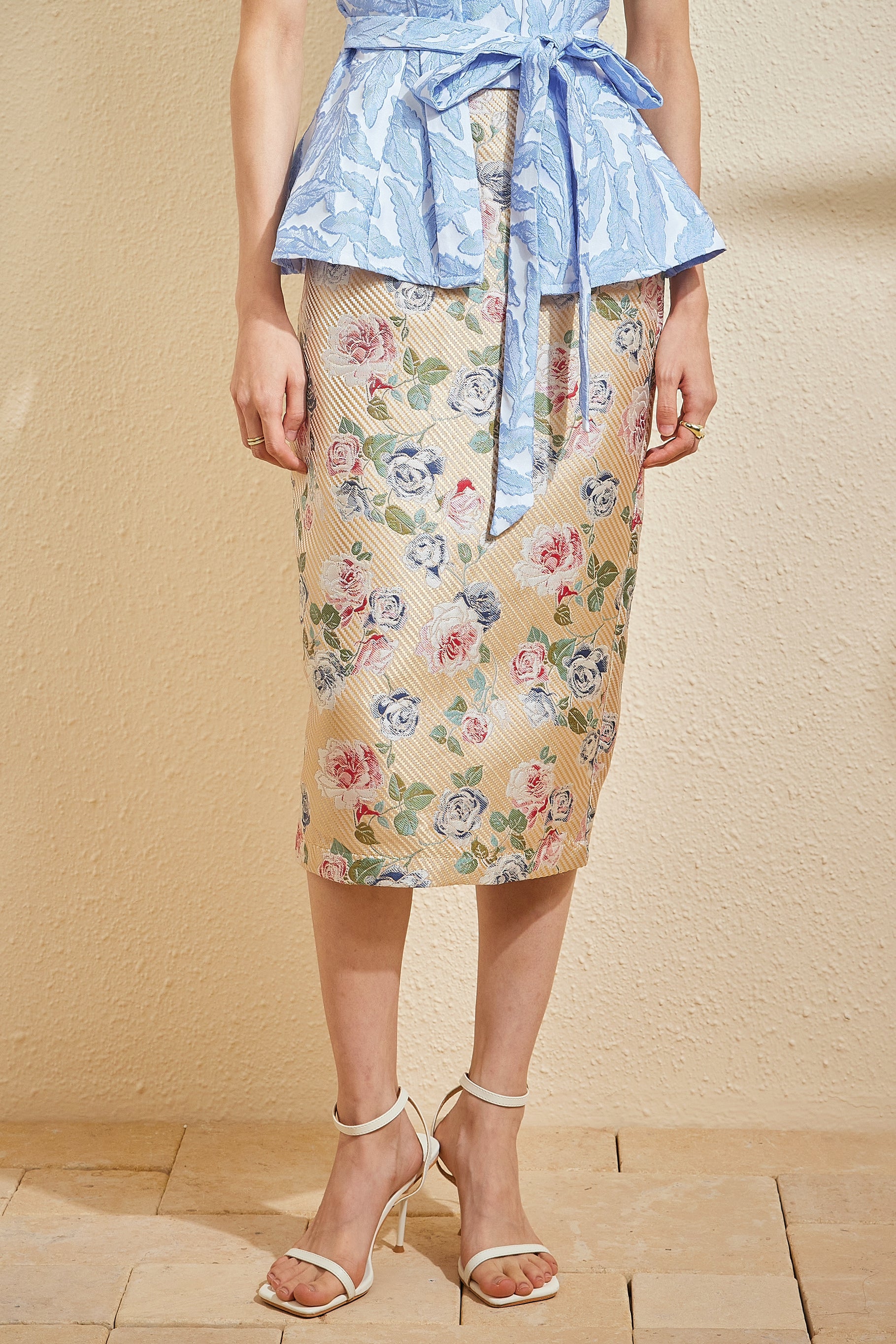 NARI SKIRT IN HEIRLOOM BLOOM