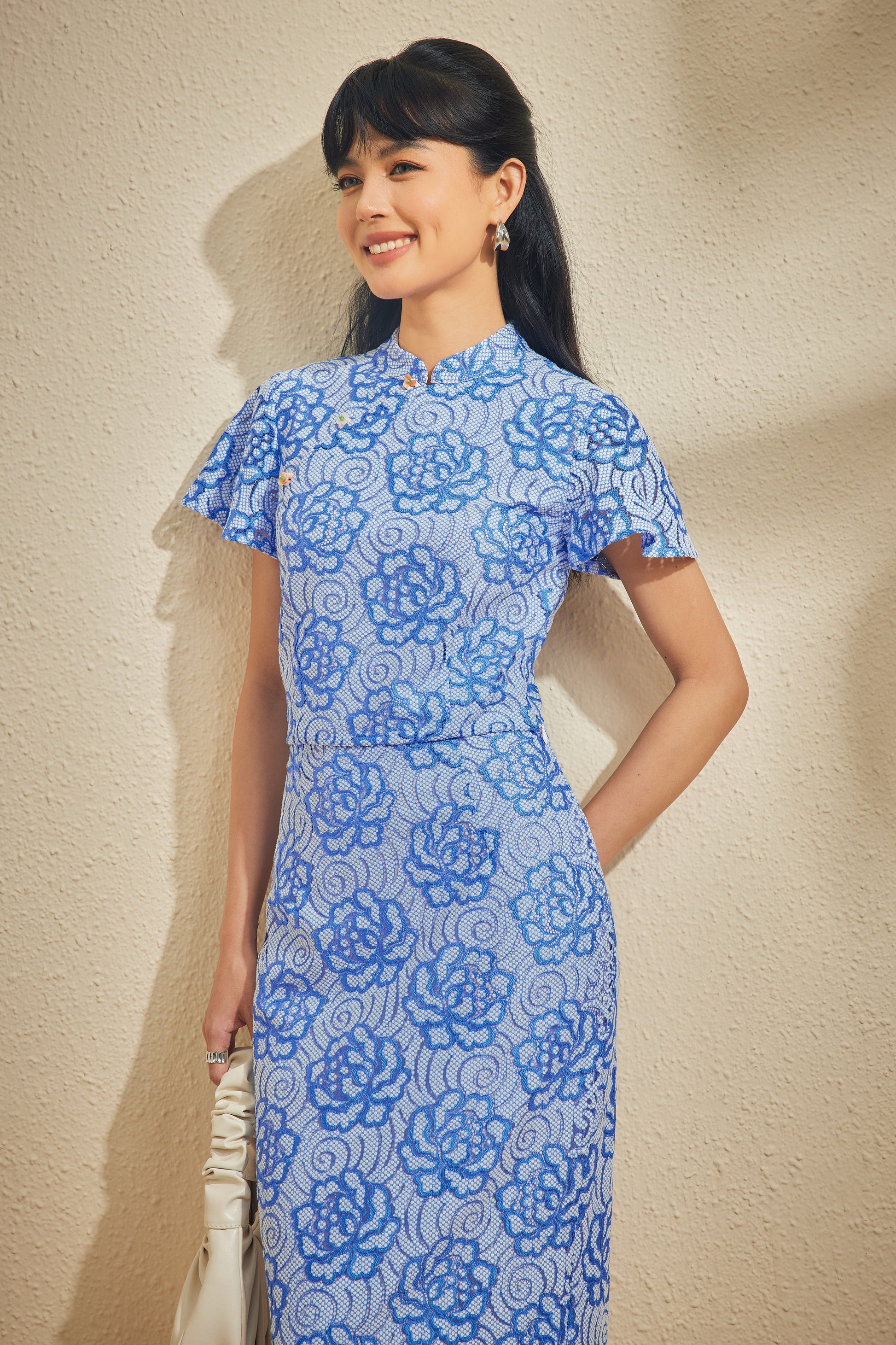 NARI LACE SKIRT IN BLUEHAVEN