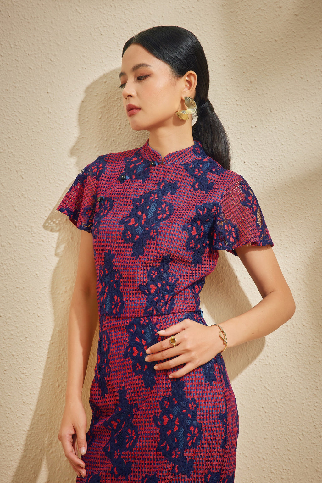 PINGYANG LACE TOP IN MAVEN