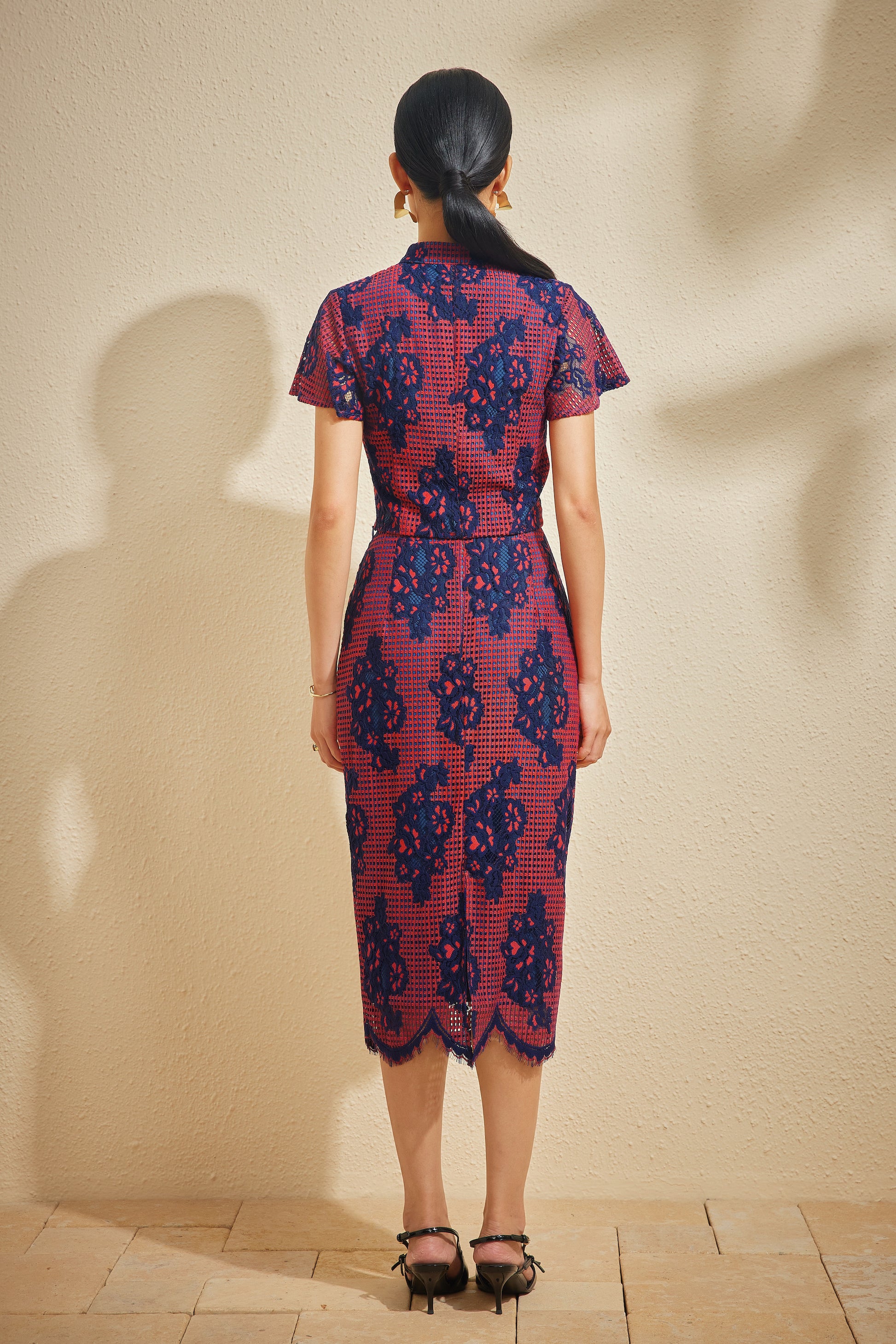 PINGYANG LACE TOP IN MAVEN