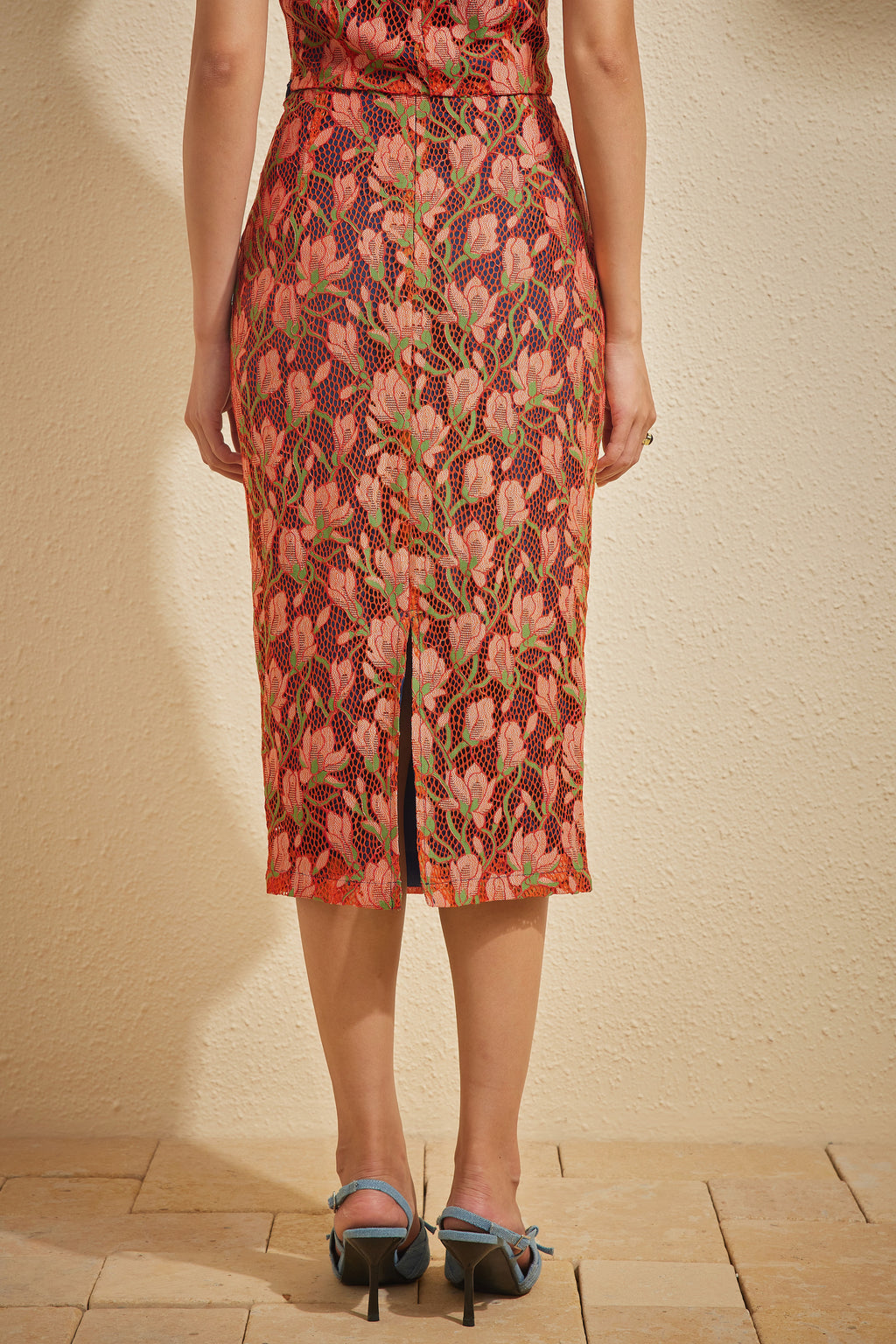NARI LACE SKIRT IN NAARTJIE