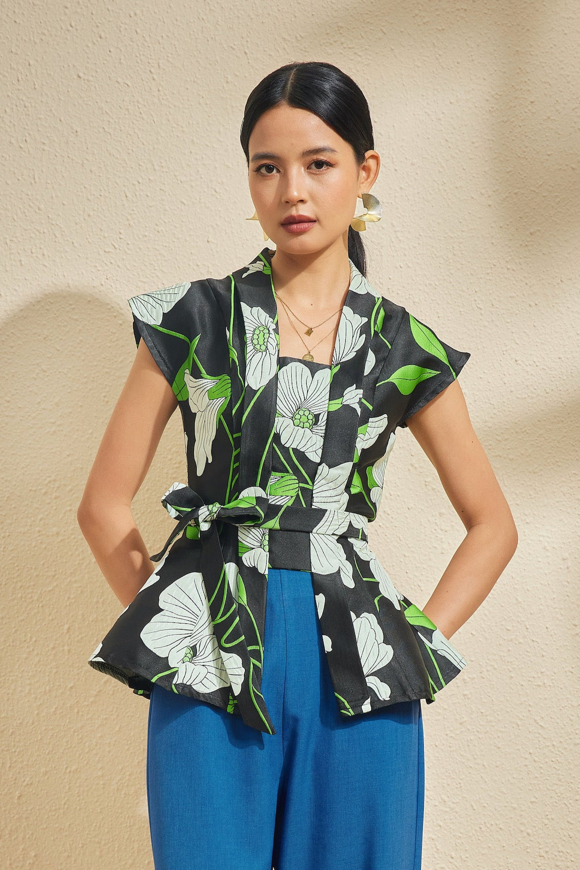 NYA CHIK TOP IN VELVET BLOOM