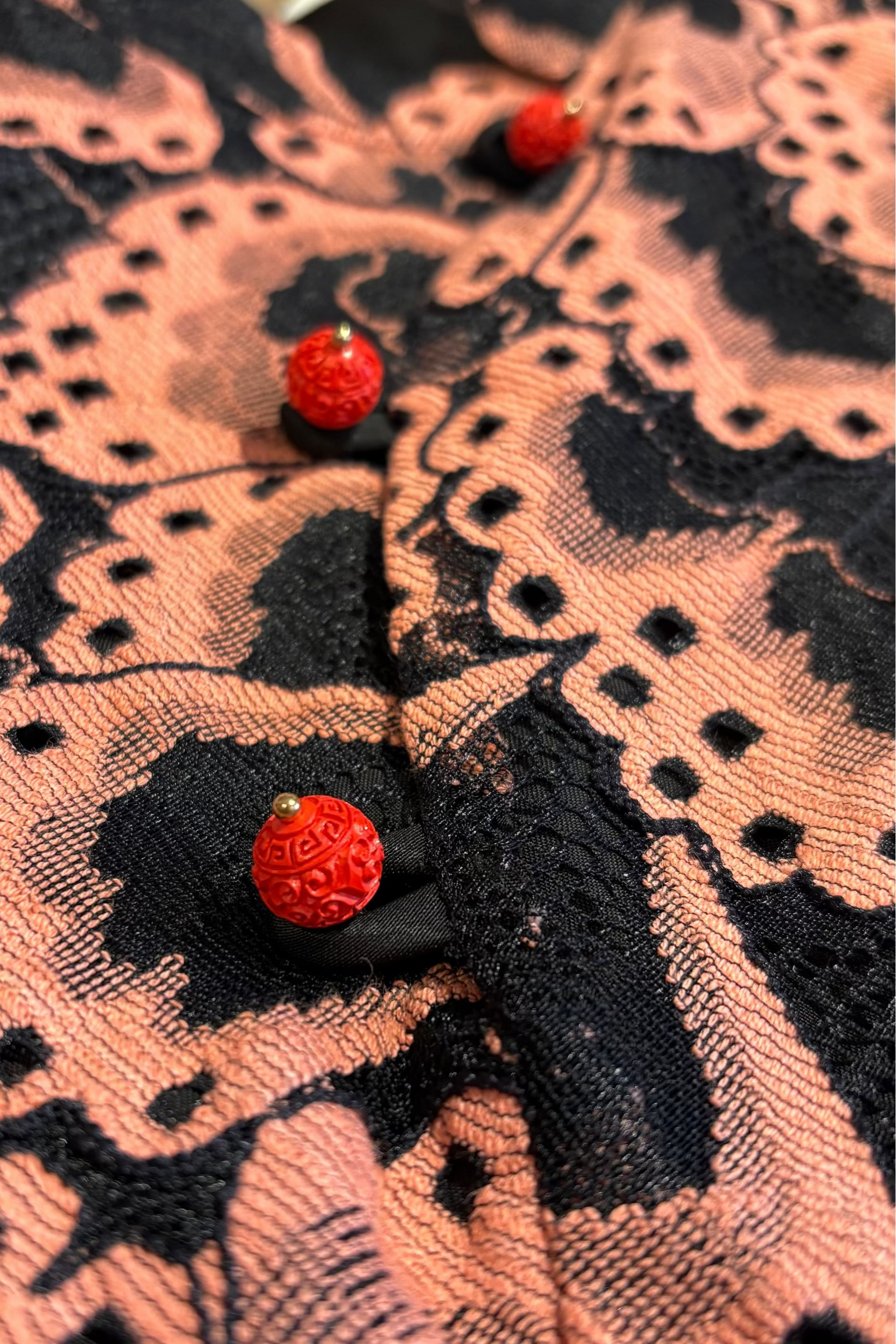 PINGYANG LACE TOP IN MIDNIGHT PETAL