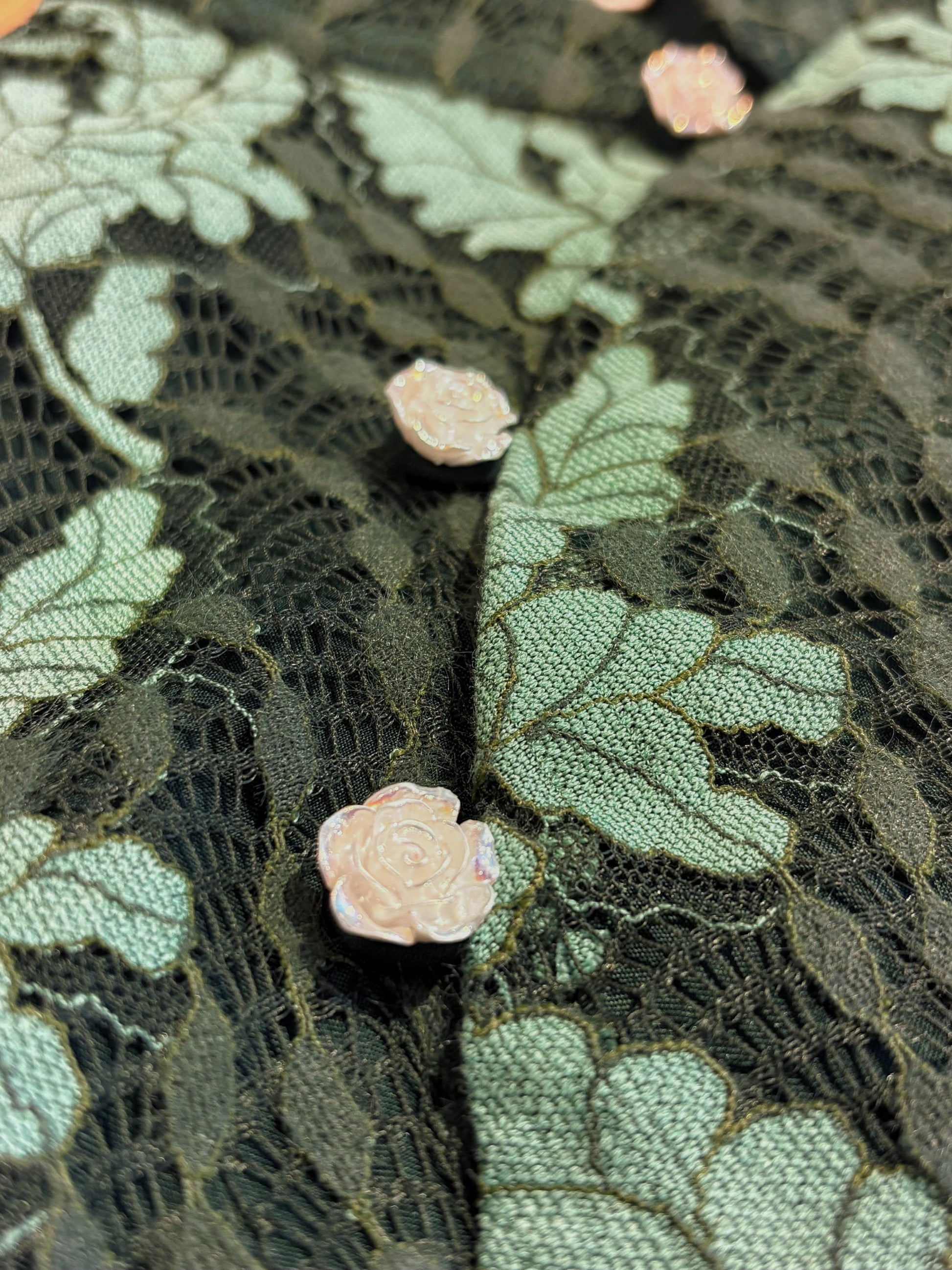 PINGYANG LACE TOP IN JADE CASCADE