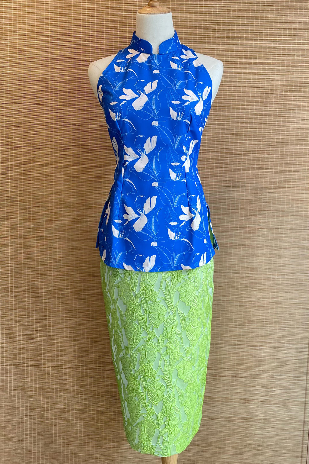 HALTER TOP IN BYZANTINE BLUE