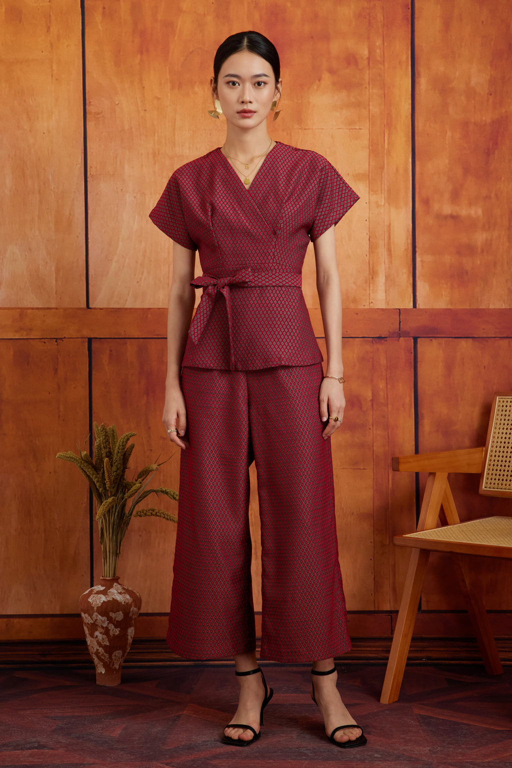 DARIA PANTS IN RUBY HONEYCOMB