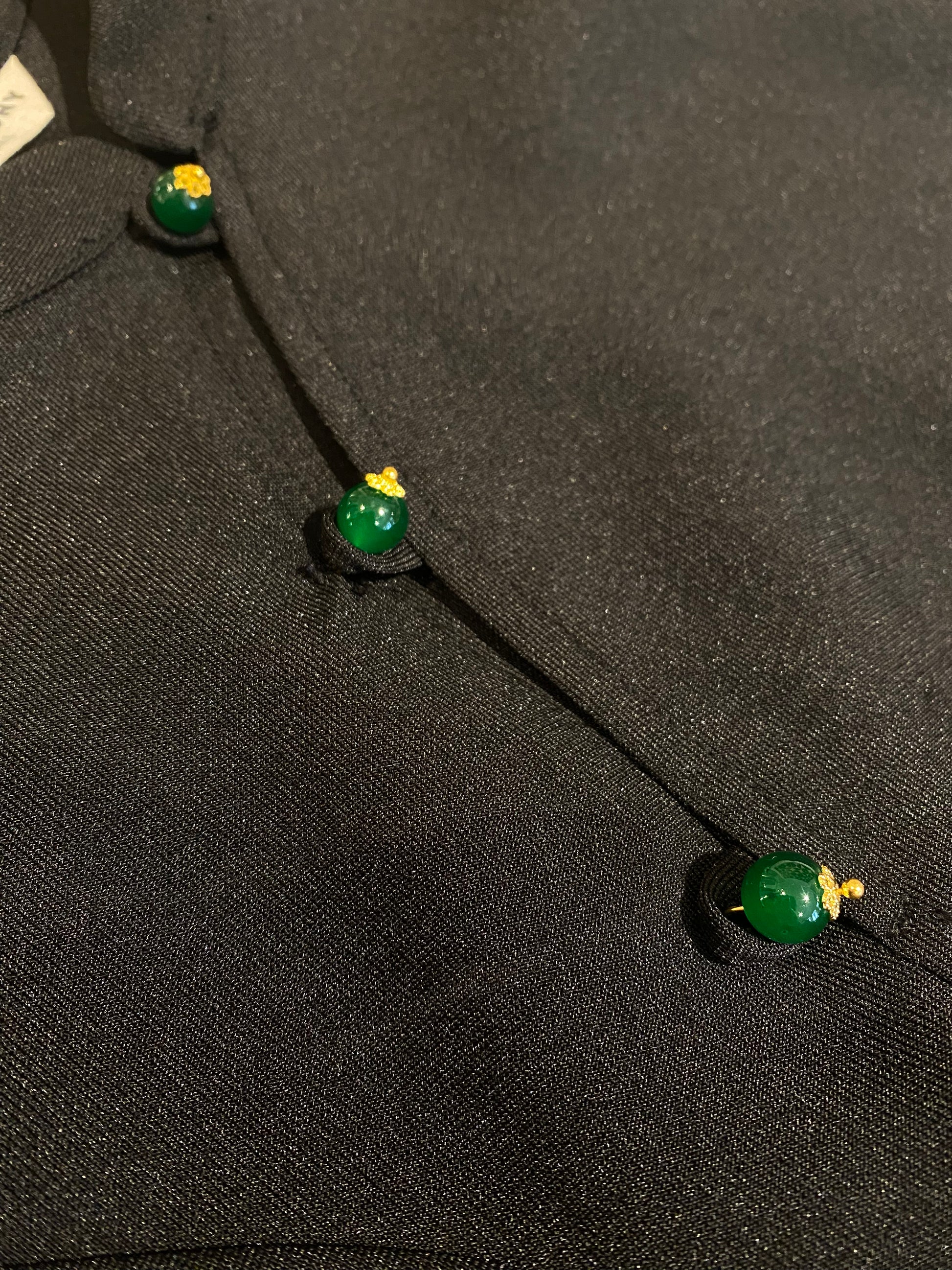 PINGYANG TOP IN EBONY