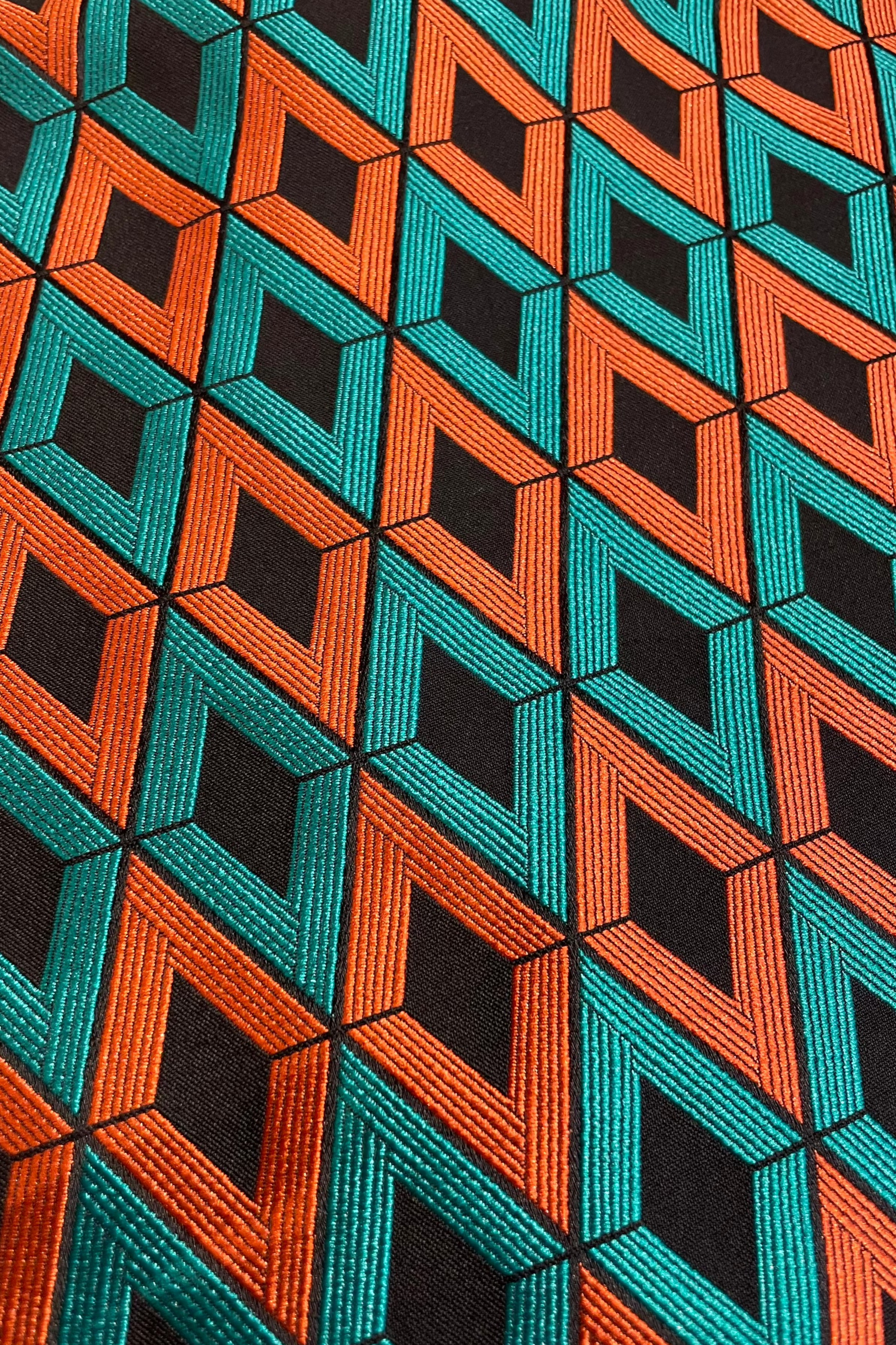 TAILORED SHORTS IN TURQUOISE RUST