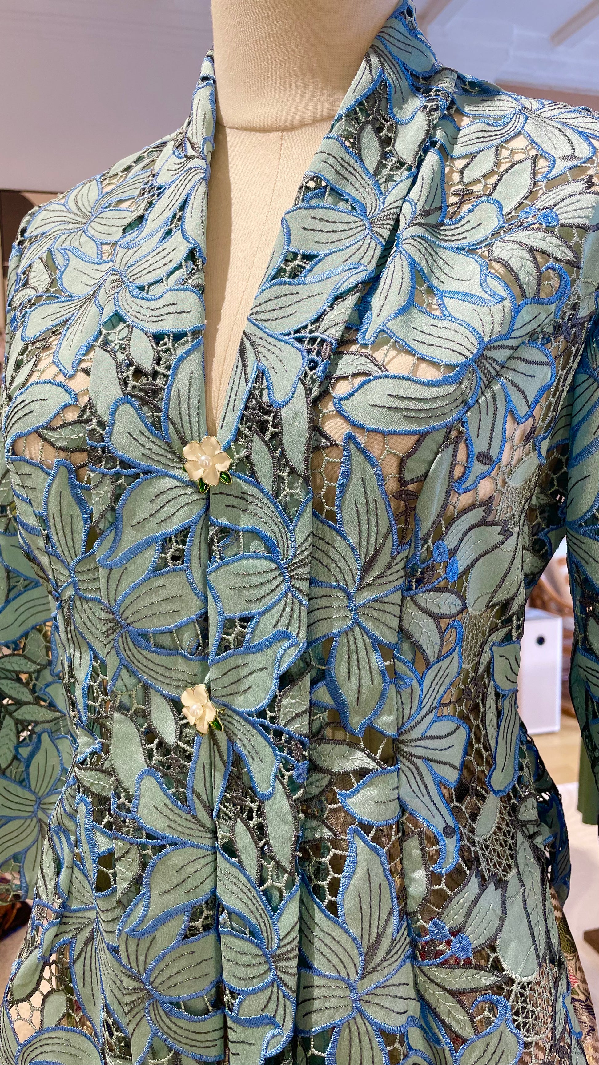 KEBAYA TOP IN OCEAN HUE