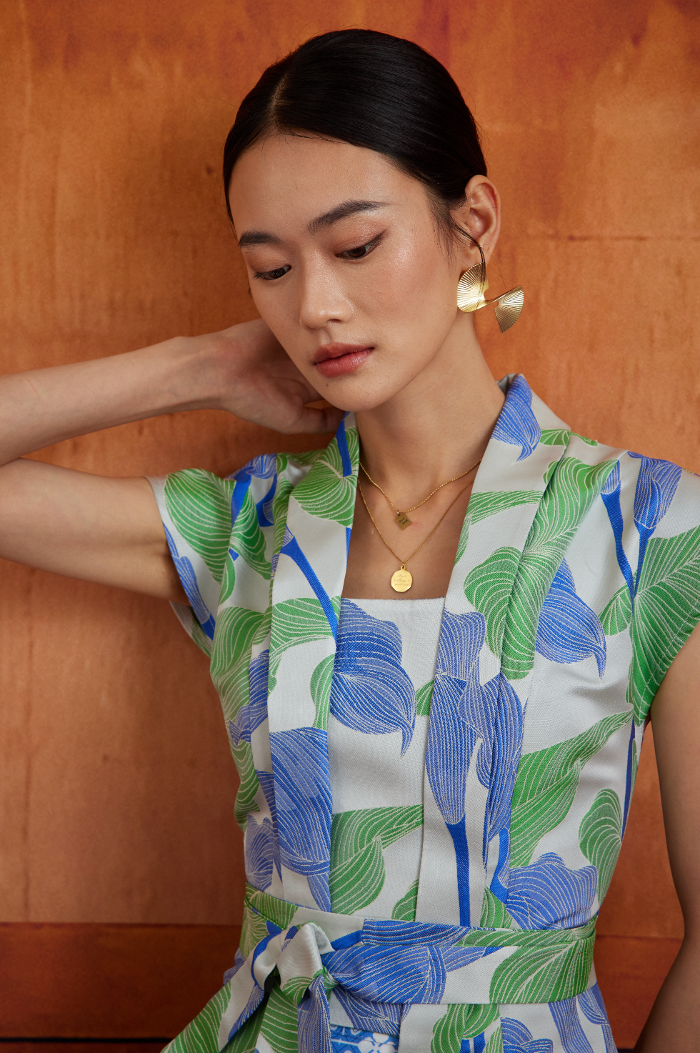 NYA CHIK TOP IN LE REVE