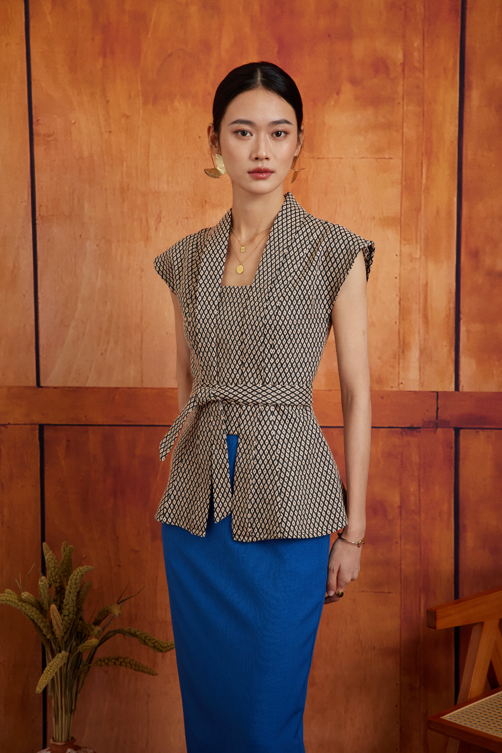 NYA CHIK TOP IN DIAMOND