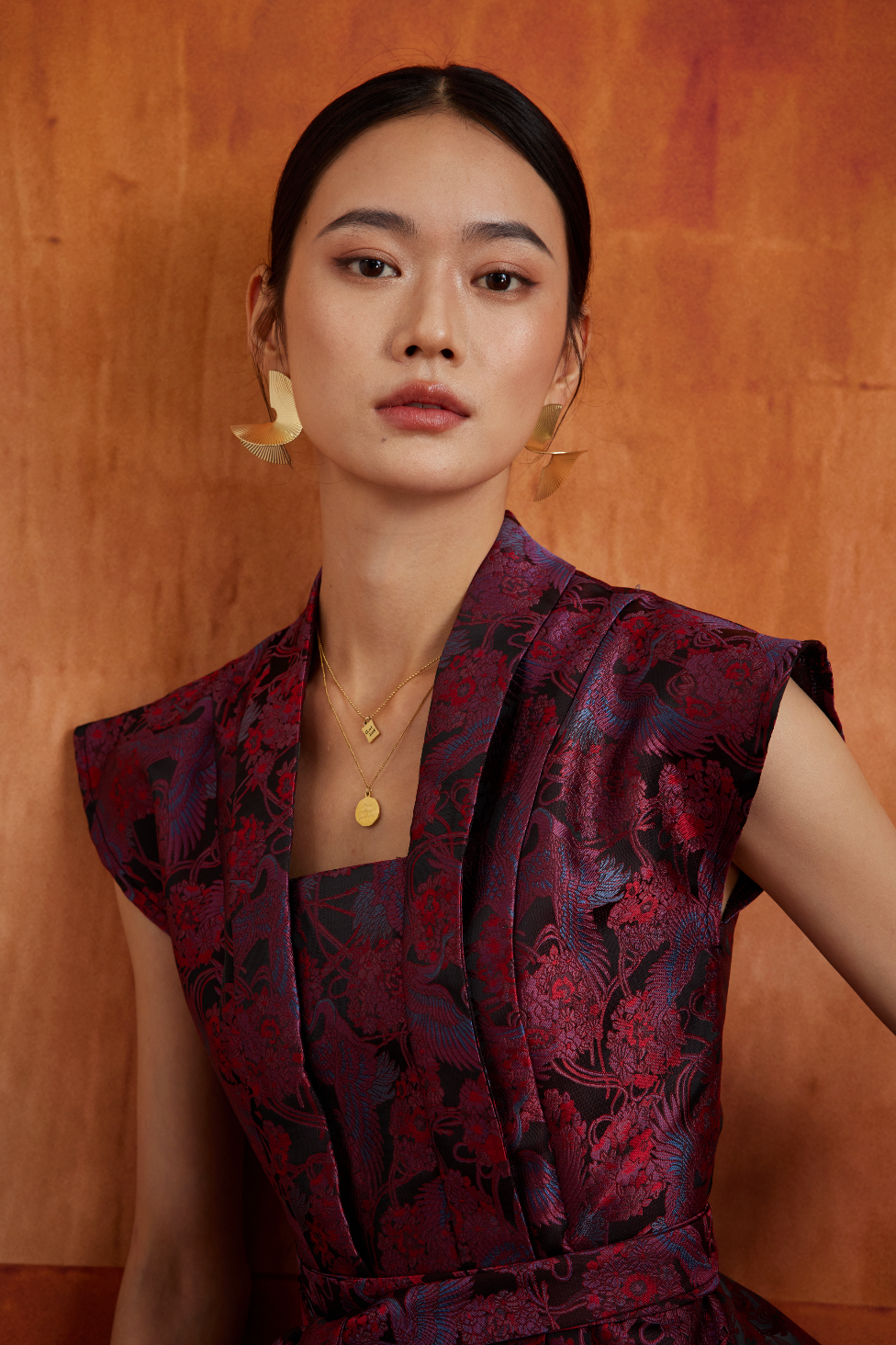 NYA CHIK TOP IN RUBY TANCHOZURU